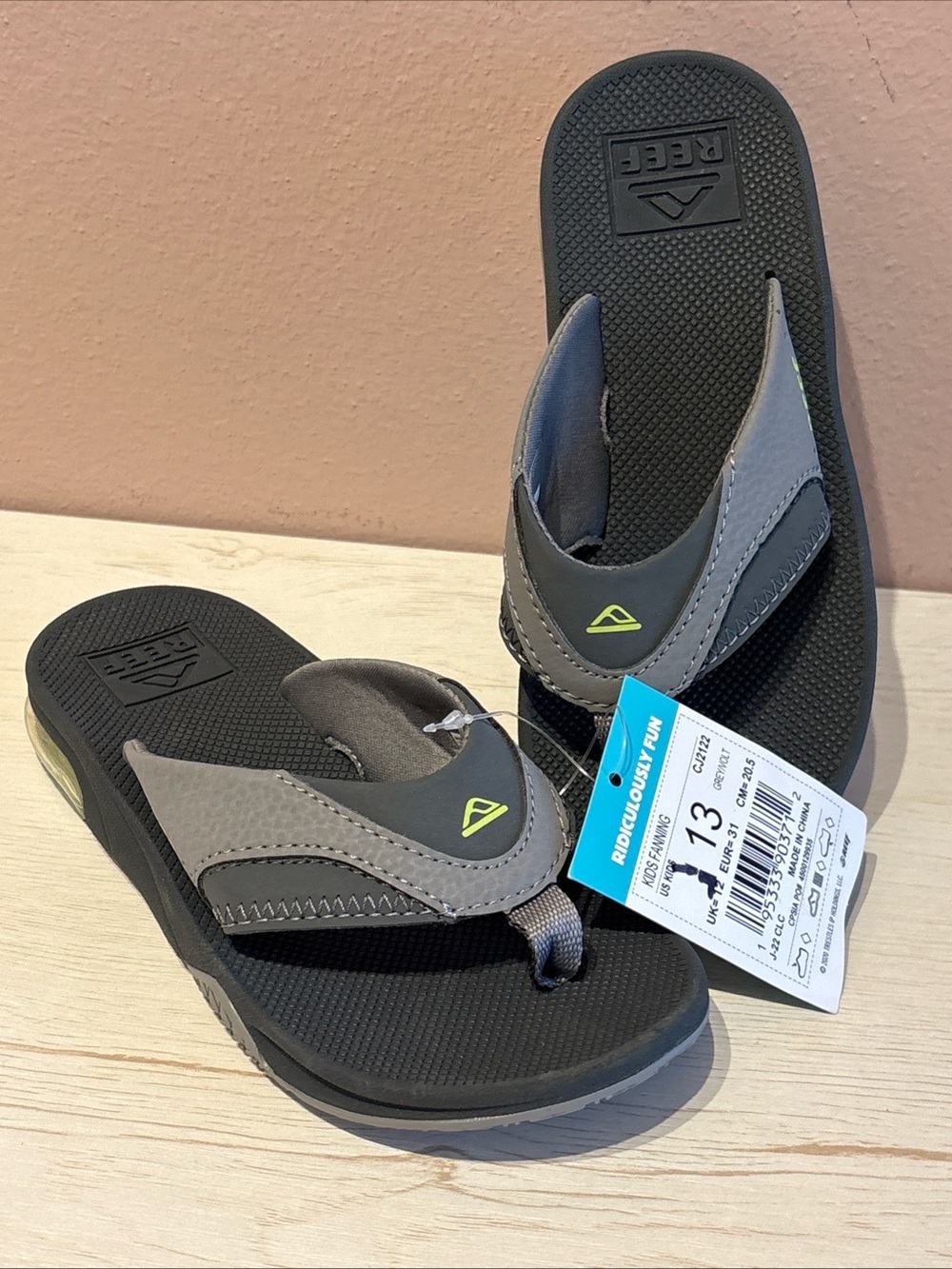 Reef Kids Fanning Sandals Sz 13 Grey Volt NEW